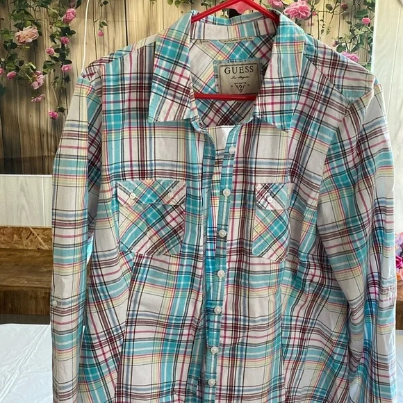 Ladies shirt - Picture 1 of 9